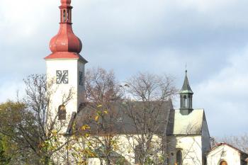 Kostel sv. Markéty v Křeseticích u Kutné Hory. (© Pavel Vítek 10/2022)