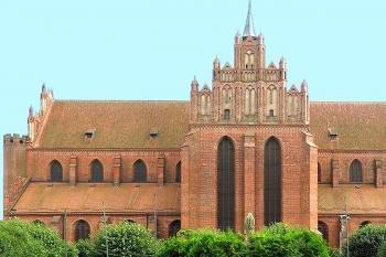 Katedrální bazilika Nanebevzetí Nejsvětější Panny Marie v Polském Pelplině. (© Pavel Vítek 08/2004)