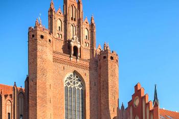 Katedrální bazilika Nanebevzetí Nejsvětější Panny Marie v Polském Pelplině. (© Pavel Vítek 08/2004)