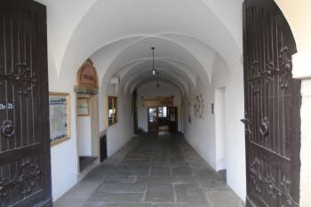 zachované renesanční klenby v přízemí (© Jaroslav Špiroch  03/2023)