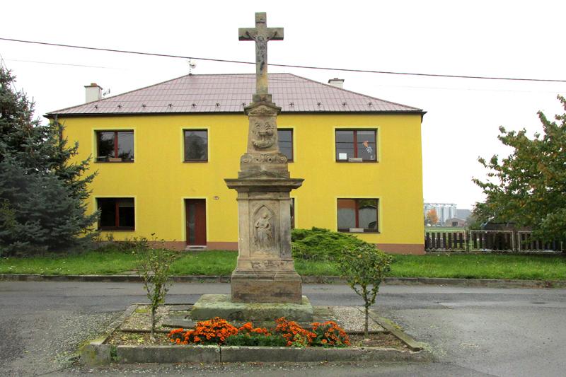 kříž kříž