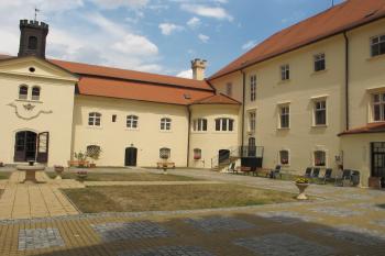 sv. vnitřní nároží (© D Dohňanský, 07/2018)