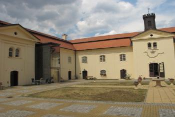 sz. vnitřní nároží (© D Dohňanský, 07/2018)