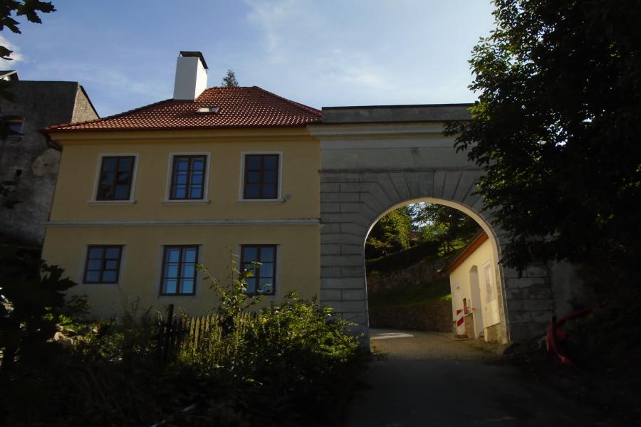 Dolní brána