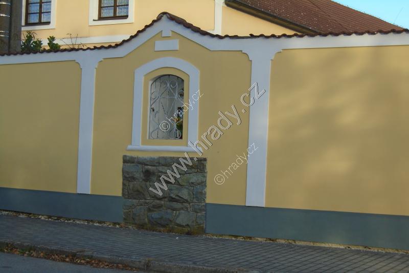 výklenková kaplička výklenková kaplička