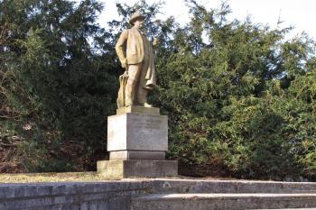 Chotěboř-socha Ignáta Herrmanna (© Martin Lachman 03/2015)