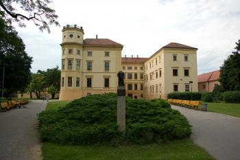 zámek (© Zdenka Jandásková, 06/2008)