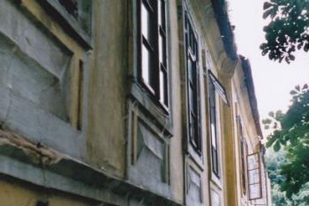 Severní průčelí zámku (© Lukáš Pechánek, 07/2005)