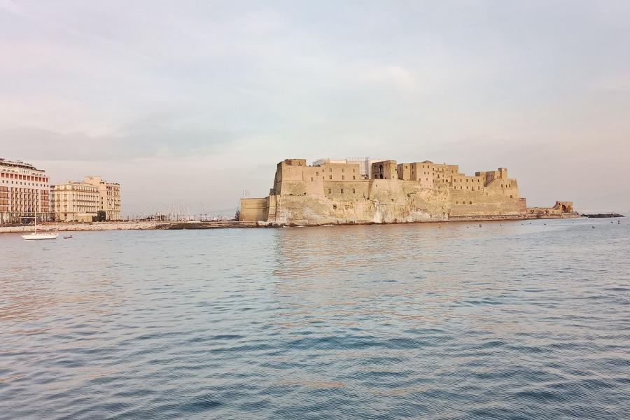 Castel dell'Ovo (Vaječný hrad)