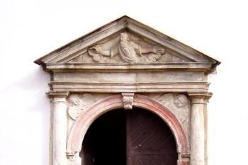 renesanční portál (© Karel Husák 07/2005)