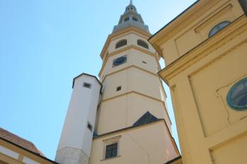 Věž tovačovského zámku (© Pavel Lasztovicza, 07/2015)