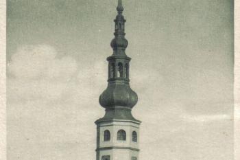 Tovačovský zámek - pohlednice z období první republiky (soukr.sbírka IvoR) (© Alois Trnkal, knihkup. a papírnictví Tovačov)