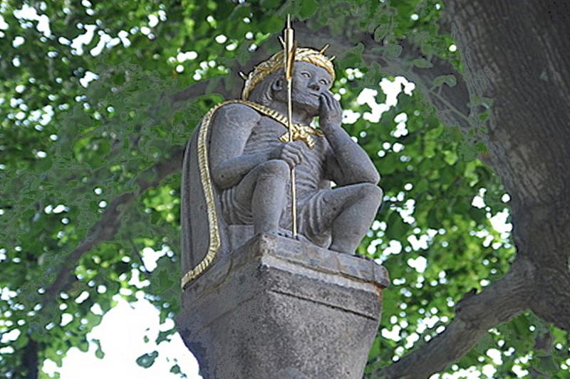 sloup se sochou Ecce homo sloup se sochou Ecce homo