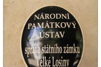 Zámek Velké Losiny - detail (© Jan Klapetek 07/2006)