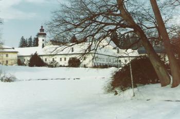 v zimě (© Lenka Nemelová, 2/2006)