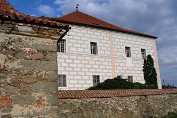  ( © Roman Řezáč 08/2004)