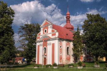Úněšov-kostel (© Jiří Hůla  08/2020)