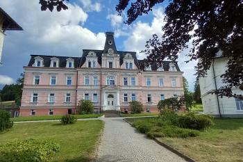 Vila Theresa. (© Ivo Rozehnal  07/2023)