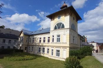 Léčebný dům. (© Ivo Rozehnal  07/2023)