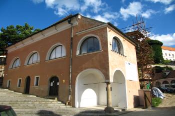 z důvodu rekonstrukce je synagoga v letech 2011-2013 uzavřena (© Rodochrozit, 07/2012)