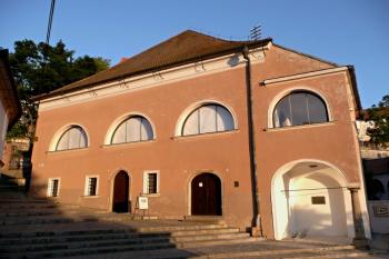Horní synagoga na Husově ulici ( © Jan P. Štěpánek 07/2010)