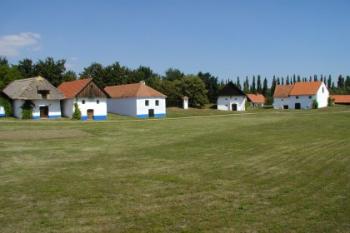 Skanzen Strážnice (2003 ©Martin KLIMÁNEK)