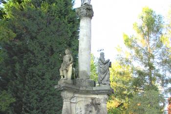 Mariánský morový sloup ve Cvikově u Nového Boru. (© Pavel Vítek 09/2022)