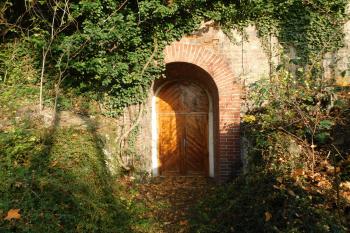 branka mezi Jedličkovým ústavem a Pražským sanatoriem (© Milan Caha  11/2024)