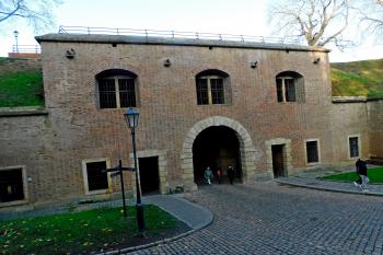 vmitřmé strana brány (© Milan Caha  11/2024)