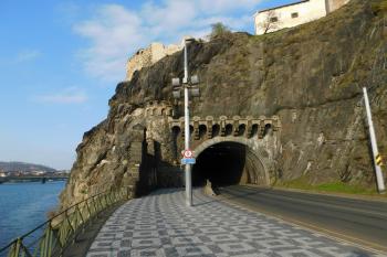 jižní portál (© Milan Caha  11/2024)