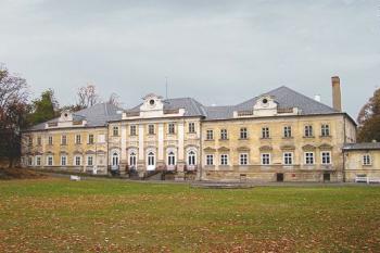 Zámek (2003 ©Luděk Pitter)