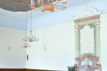 Hluboš - velký sál (© Pavel Jarý,  11.08.2007)