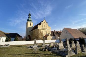 Popice-kostel sv. Zikmunda (© Lea Schovancová  03/2023)