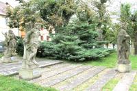 sochy světců