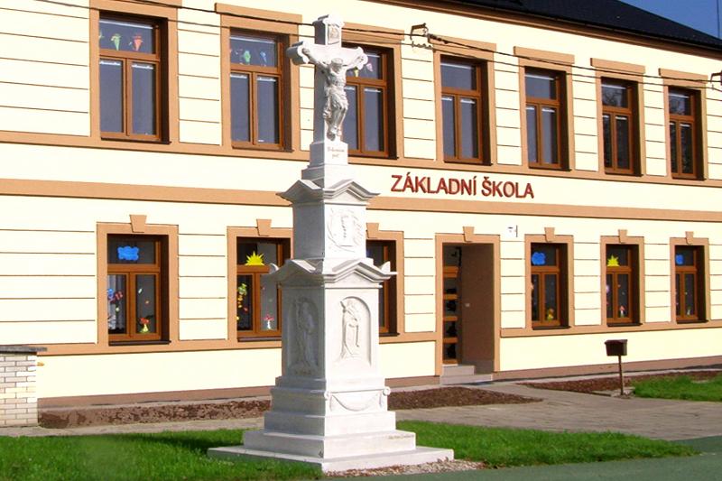 kříž