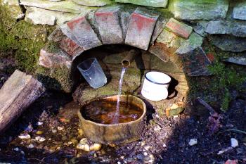 Studánka Pod Dehetníkem (© Boris Jelínek 11/2023)