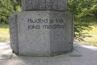 mohyla a alej Josefa Suka