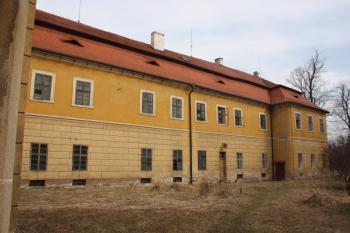 Dvorní fasáda severního křídla ( © Ivan Grisa 03/2010)