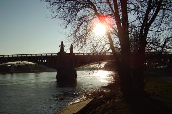 most přes řeku (© Rodochrozit, 02/2007)