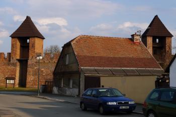 (© Karel Husák, 03/2012)