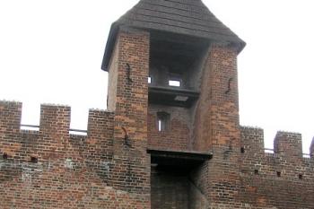 Východní hradby, vnitřní strana ( © Petr Turyna 08/2005)