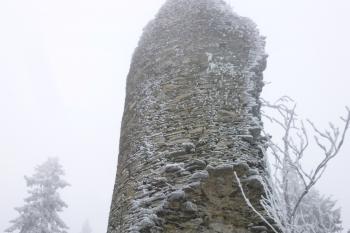 zříceniny hradu Koberštejn (© Vlastislav Mareček, 11/2016)