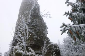 zříceniny hradu Koberštejn (© Vlastislav Mareček, 11/2016)