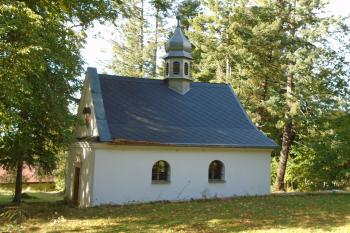 pohled na kapli z jihovýchodu (© Jaroslav Špiroch  10/2023)