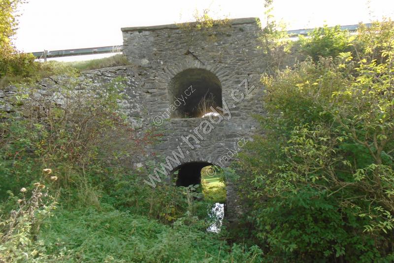 silniční most - propustek silniční most - propustek