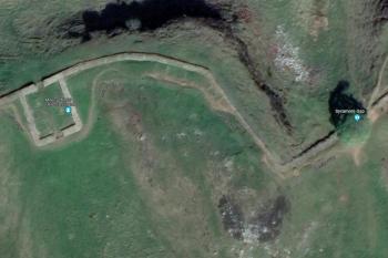  (© Google Earth)