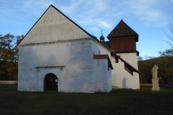 celkový pohled na kostel od jihozápadu (© Jaroslav Špiroch  11/2023)
