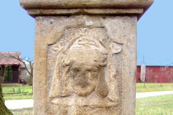 Socha Bičování Krista v Oldřichovicích, místní části Ústí nad Orlicí. (© Pavel Vítek  09/2023)