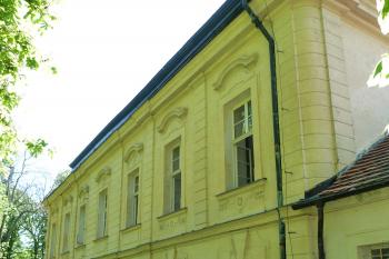 Vraný zámek (© František Kinař, 05/2012)