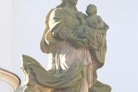 socha Knířovské  Madony